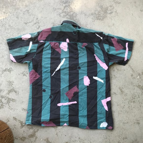 Wide Stripe Printed Shirt - Picture 4 of 4